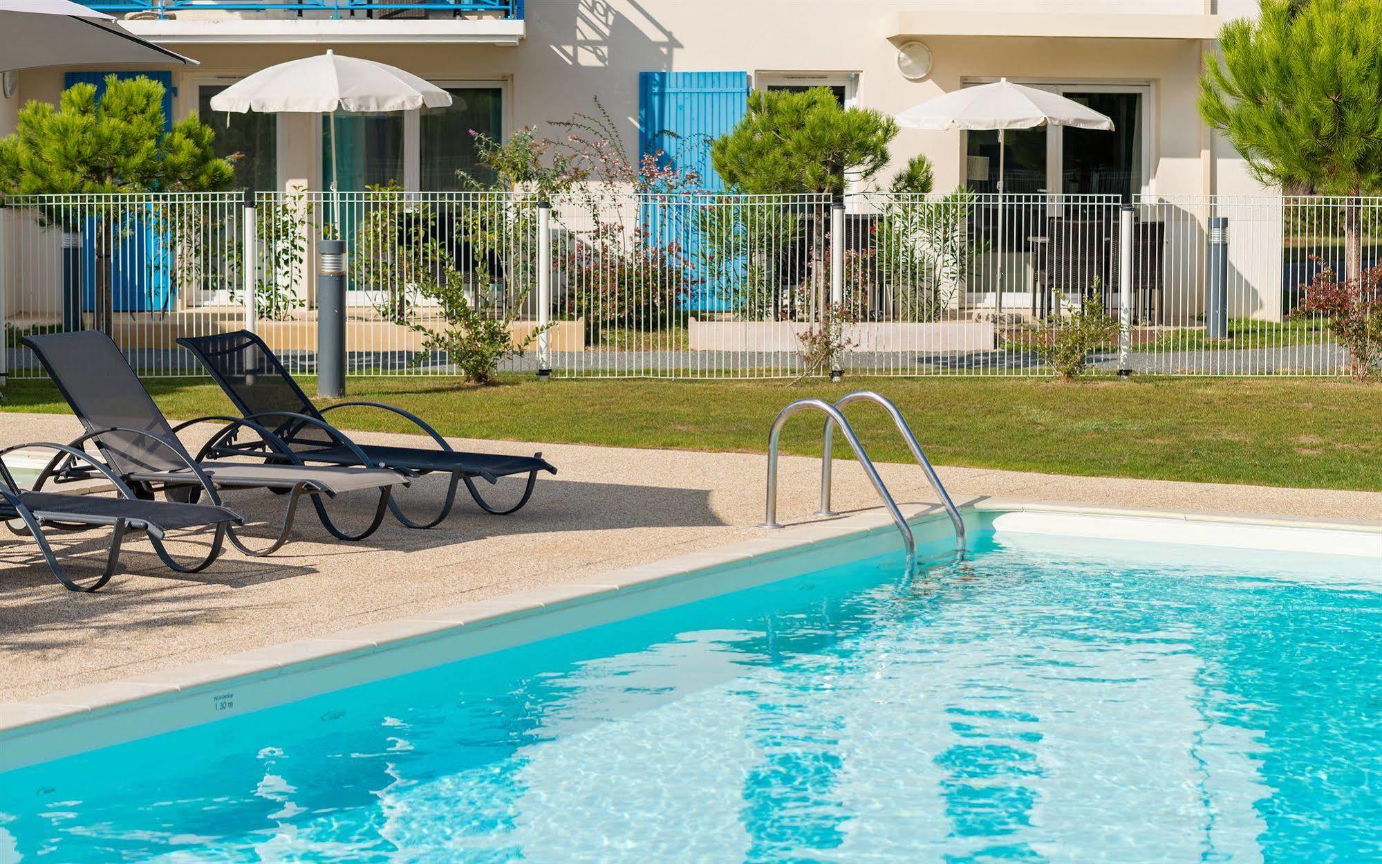 Aparthotel Lagrange Les Carrelets 3*